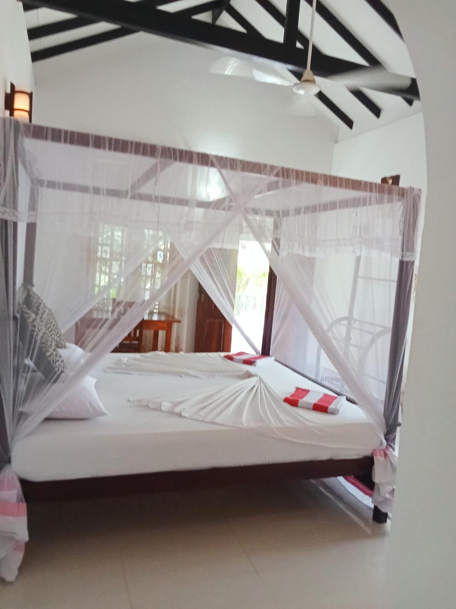 Rock Pool Residence Tangalle Kamer foto
