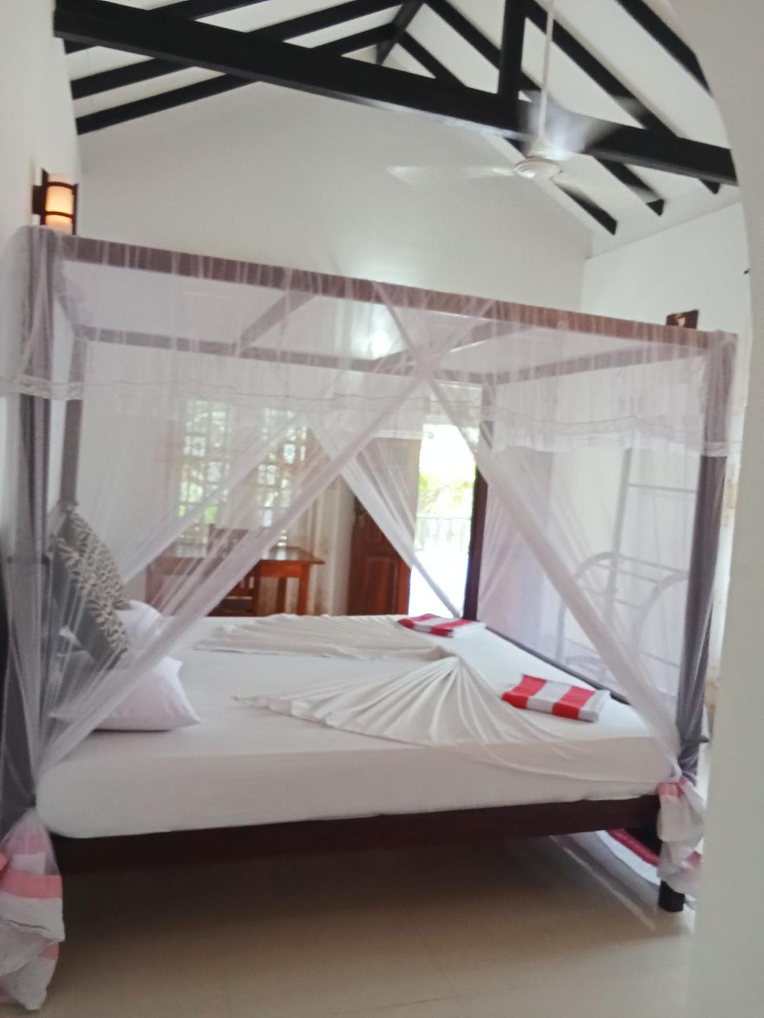 Rock Pool Residence Tangalle Kamer foto