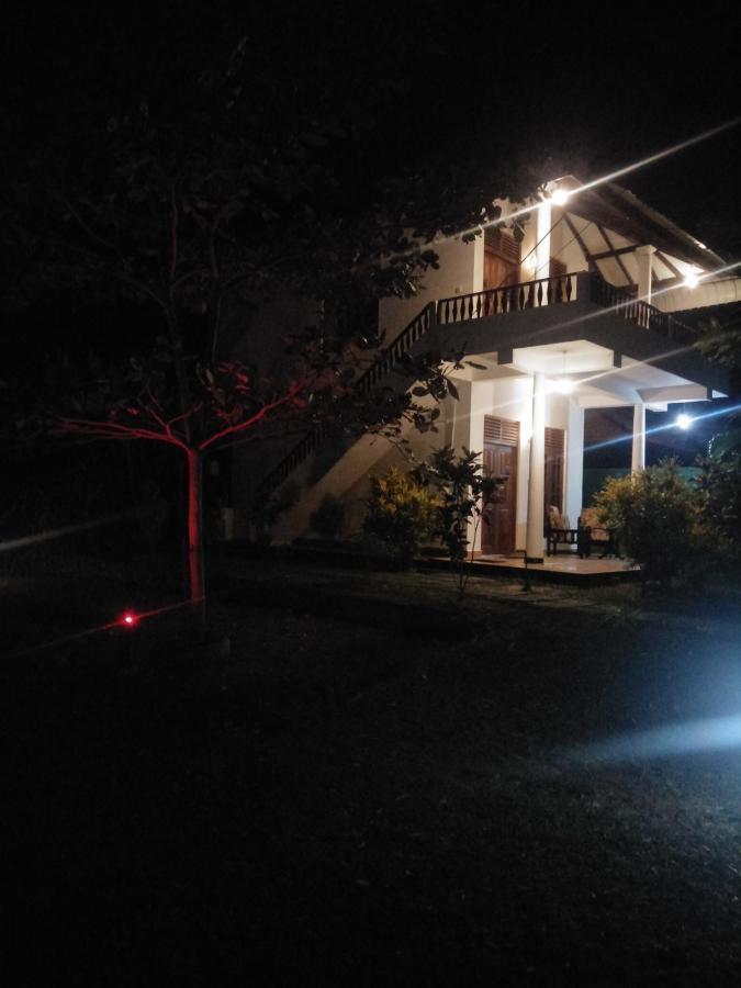 Rock Pool Residence Tangalle Buitenkant foto