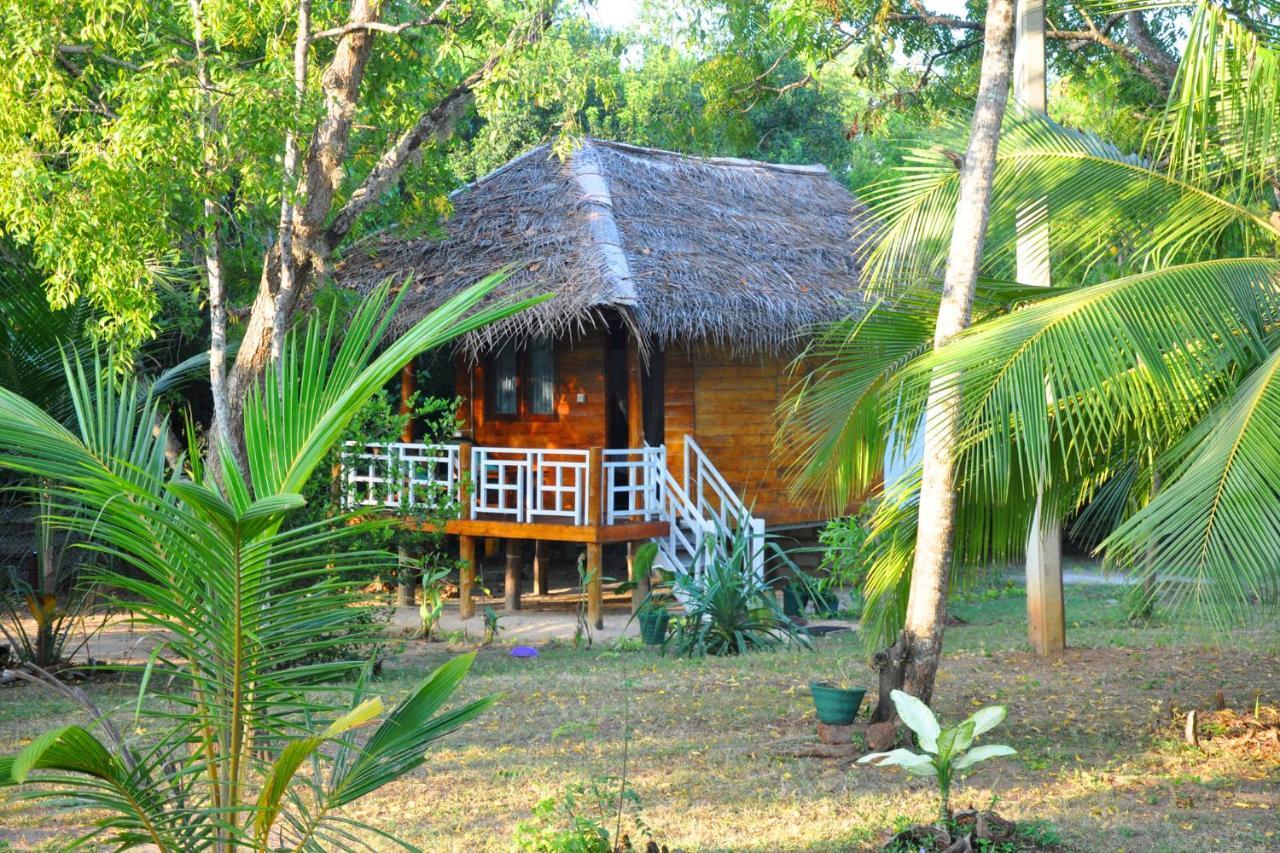 Rock Pool Residence Tangalle Buitenkant foto